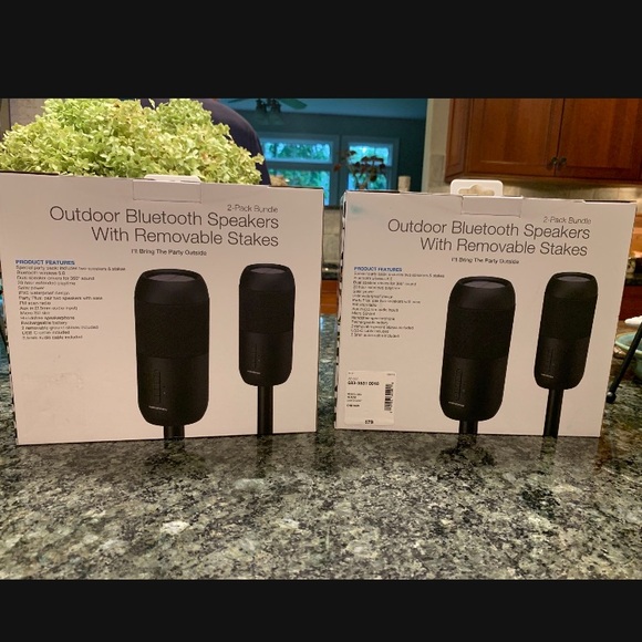 Memorex Outdoor Bluetooth Speakers With Removable Stakes 2- Pack Bundle - Picture 6 of 9